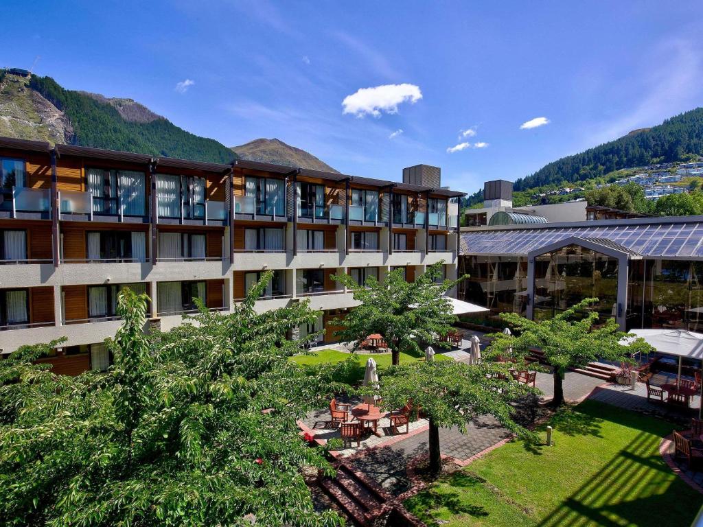 Novotel Queenstown Lakeside 市中心湖畔連鎖飯店