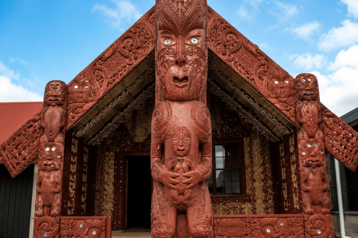 羅托魯瓦毛利傳統集會所 Marae 木雕建築