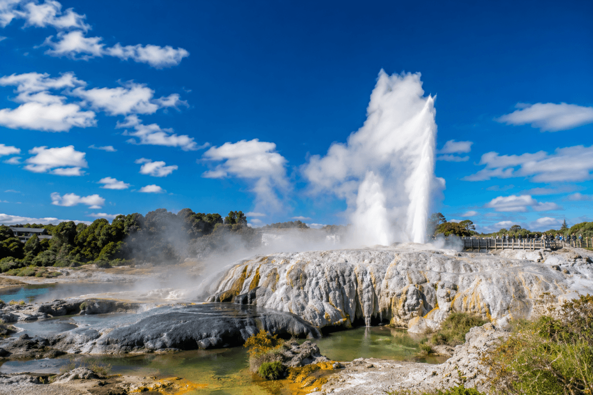Te Puia Pohutu 間歇泉噴發