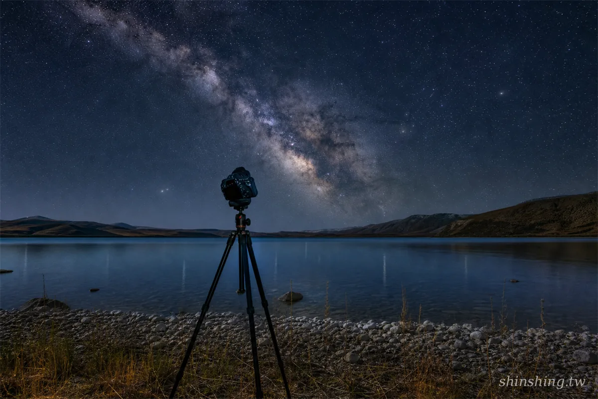 紐西蘭蒂卡波湖星空攝影三腳架相機