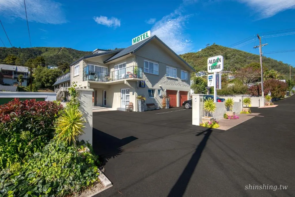 Aldan Lodge 皮克頓住宿外觀