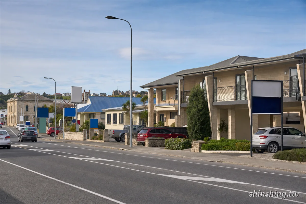 奧瑪魯 Thames Street SH1 沿線汽車旅館街景